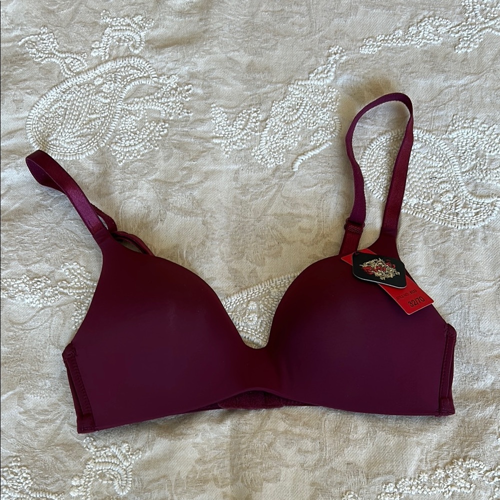 Burgundy Wireless Bra with Seamless Design